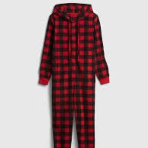 NWOT Gap Body Buffalo Plaid zip up onesie flannel pajamas M/L.